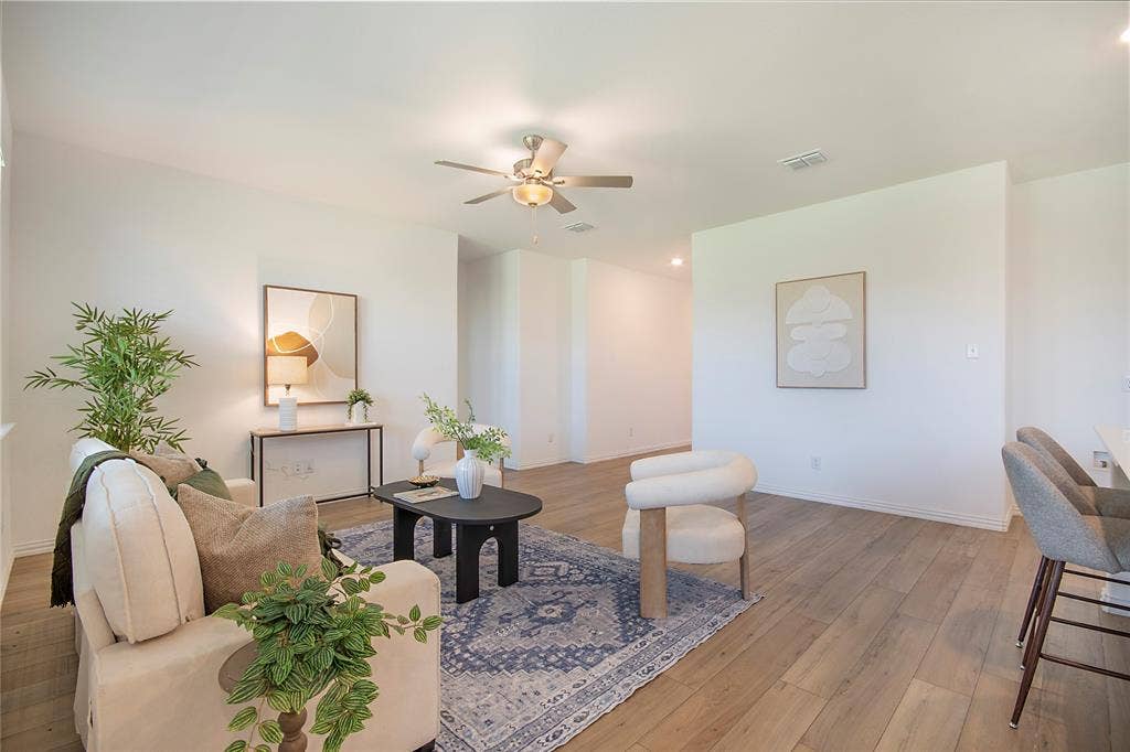 8012 Lindheimer Lane, McKinney, TX 75071 8012 Lindheimer Lane, McKinney, TX 75071