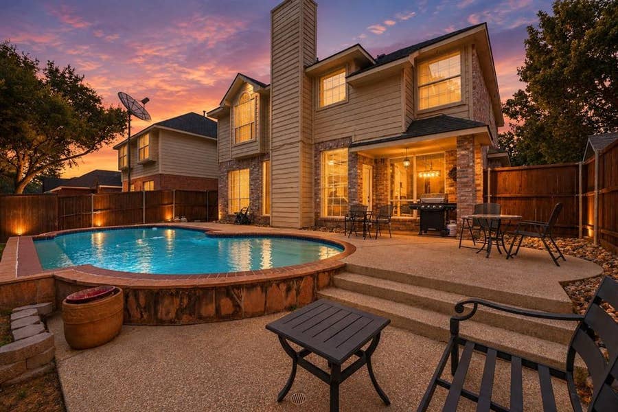 Property photo for 2304 Grandview Drive, Flower Mound, TX