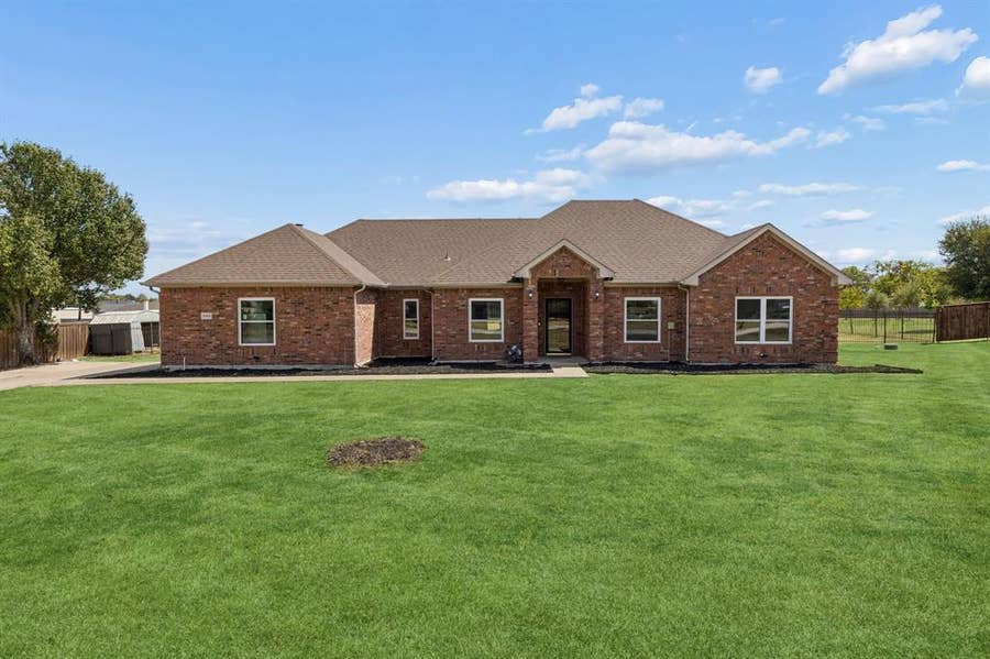 Property photo for 11113 Linda Circle, Forney, TX