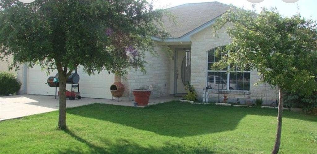 148 Amber Lane, Jarrell, TX 76537 front of house