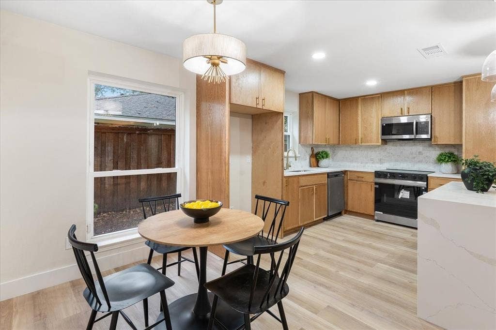 3514 Chellen Drive, Farmers Branch, TX 75234 3514 Chellen Drive, Farmers Branch, TX 75234