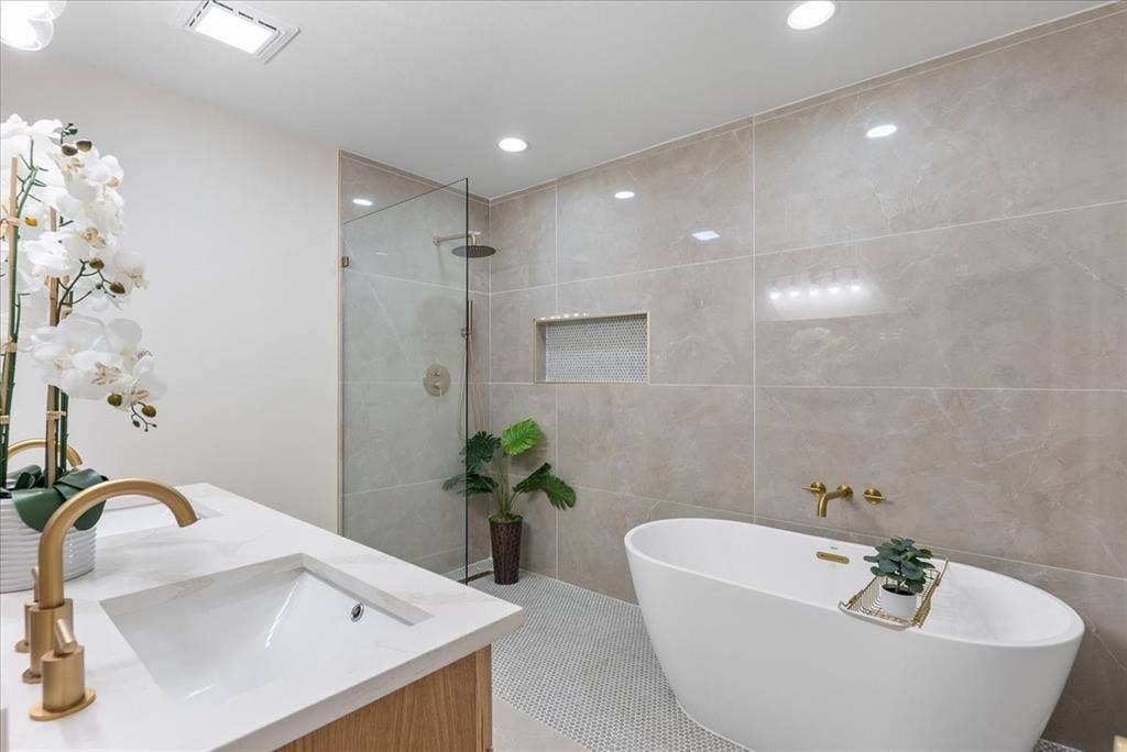 3514 Chellen Drive, Farmers Branch, TX 75234 3514 Chellen Drive, Farmers Branch, TX 75234