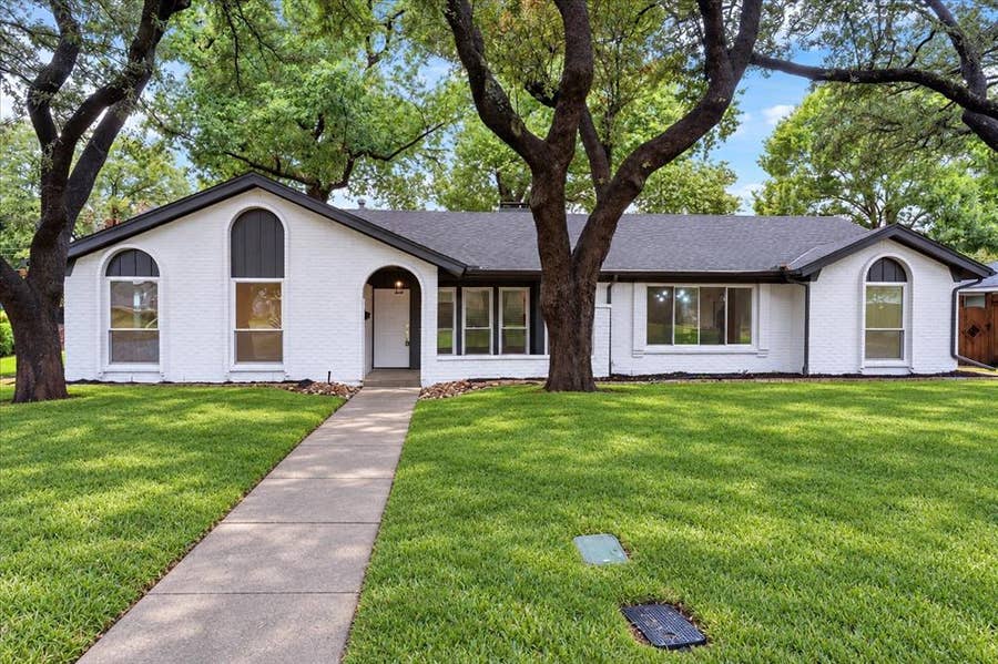 Property photo for 3514 Chellen Drive, Farmers Branch, TX
