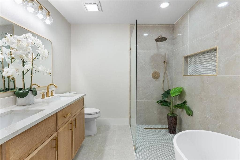 3514 Chellen Drive, Farmers Branch, TX 75234 3514 Chellen Drive, Farmers Branch, TX 75234