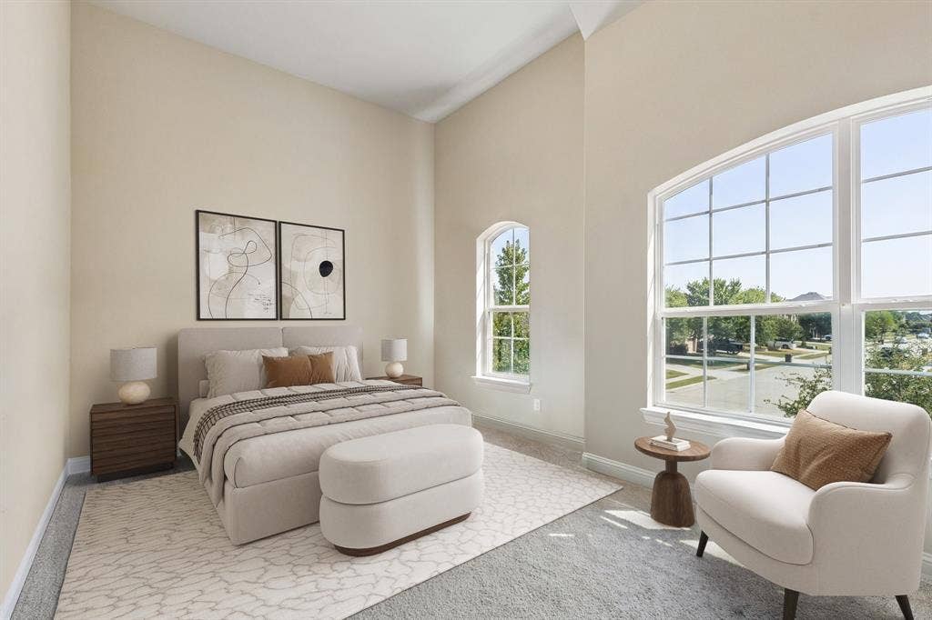 3613 Sparkling Drive, Plano, TX 75074 Vaulted ceilings with abundant natural light from arched windows