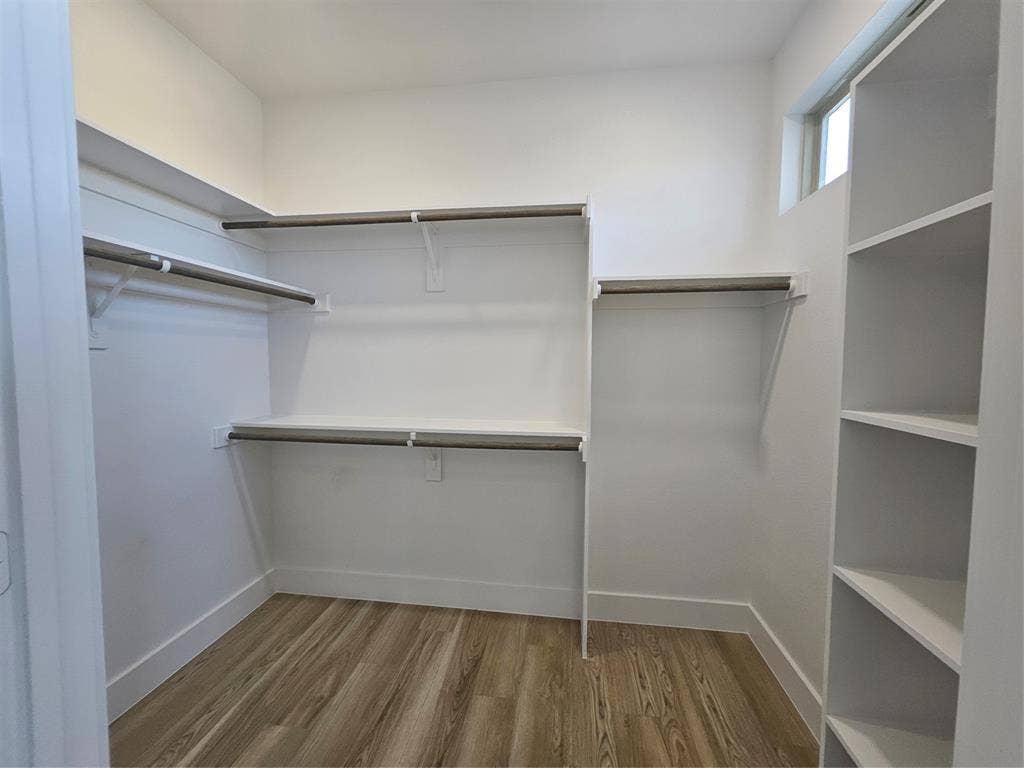 5601 Wayside Drive, Dallas, TX 75235 5601 Wayside Drive, Dallas, TX 75235
