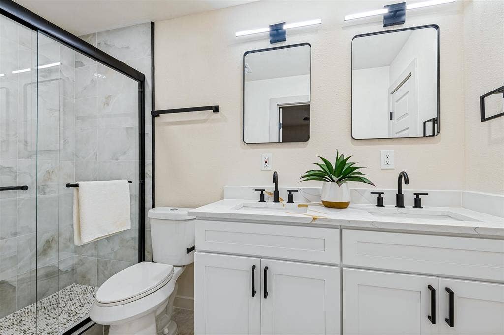 5445 Enderly Place, Dallas, TX 75227 5445 Enderly Place, Dallas, TX 75227