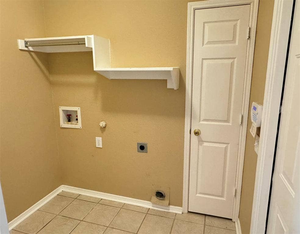 6721 Candlecreek Lane, Plano, TX 75024 6721 Candlecreek Lane, Plano, TX 75024