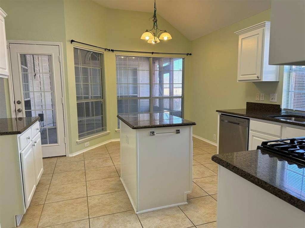 6721 Candlecreek Lane, Plano, TX 75024 6721 Candlecreek Lane, Plano, TX 75024