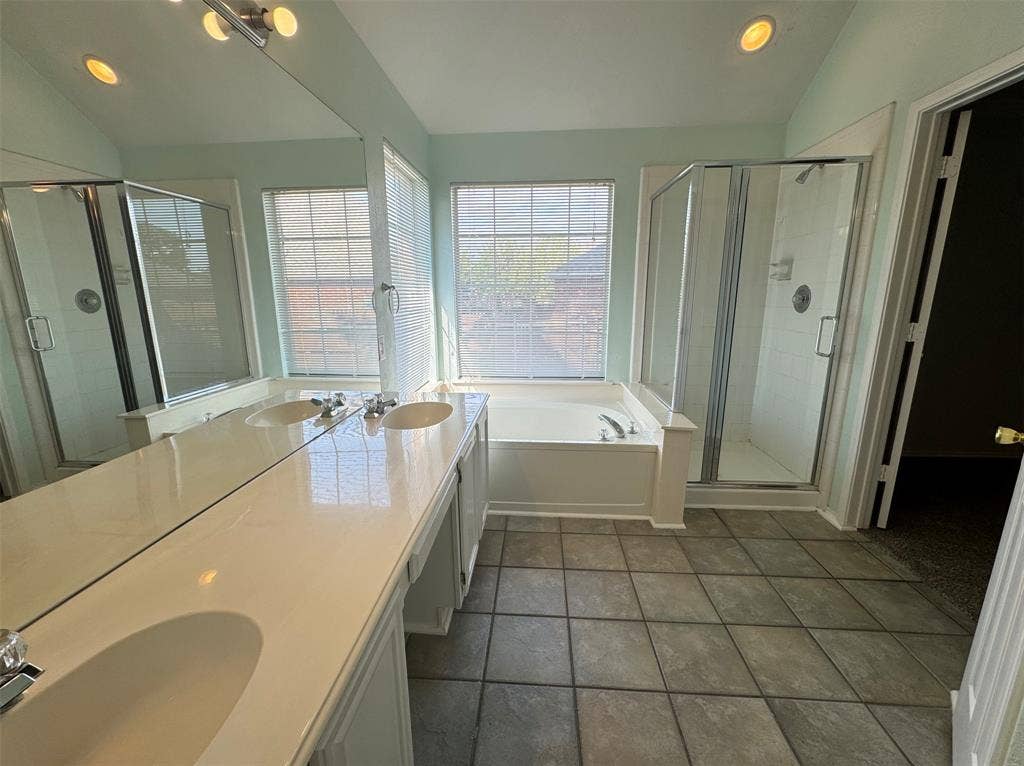 6721 Candlecreek Lane, Plano, TX 75024 6721 Candlecreek Lane, Plano, TX 75024