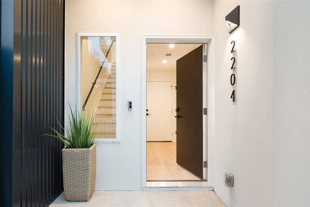 2237 Aarhus Way, Dallas, TX 75204 2237 Aarhus Way, Dallas, TX 75204