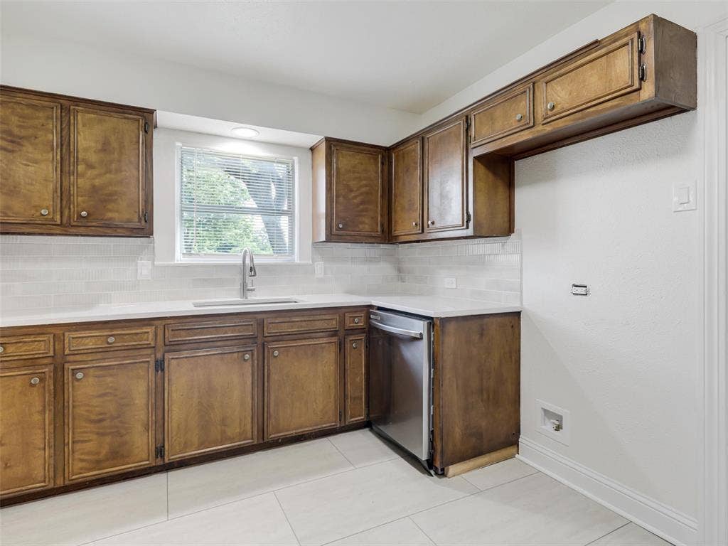 1502 Resistol Road, Garland, TX 75042 Loaded with cabinetry and counter space.
