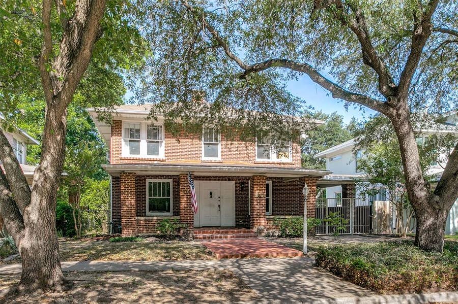 Property photo for 2212 Lipscomb Street, Fort Worth, TX