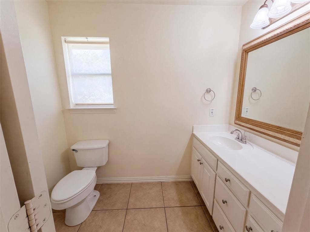 2836 S Lakeview Drive, Cedar Hill, TX 75104 2836 S Lakeview Drive, Cedar Hill, TX 75104