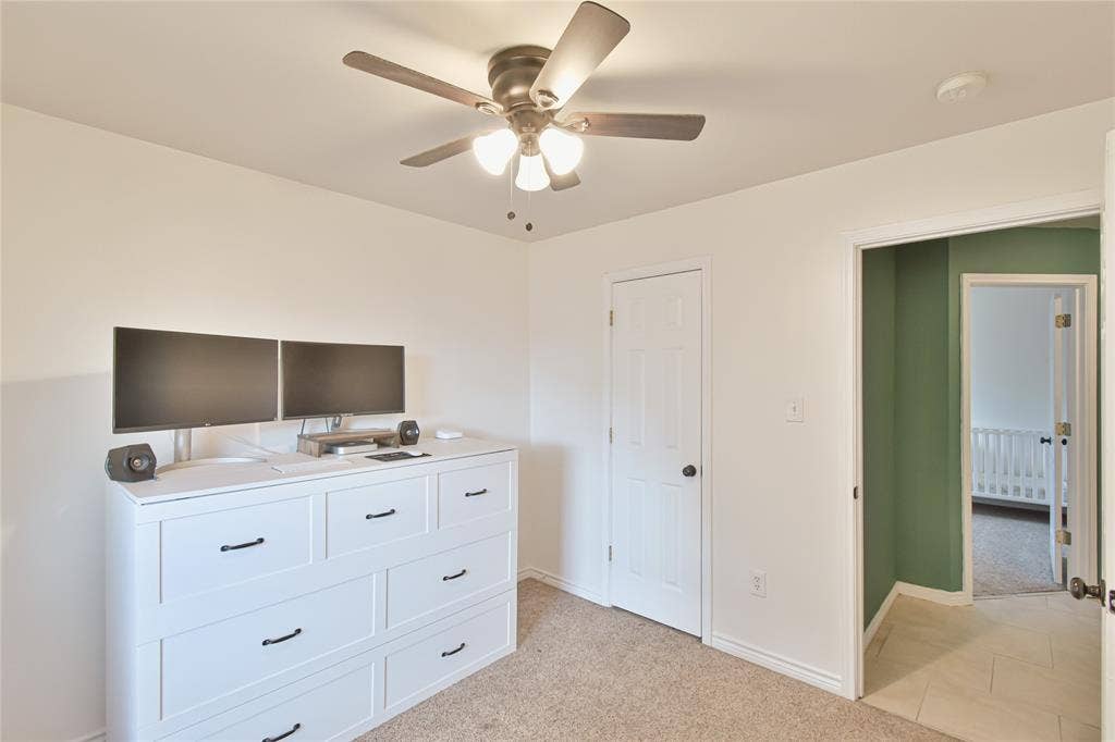 2108 8th Street, Brownwood, TX 76801 Ceiling fan with integrated lighting
