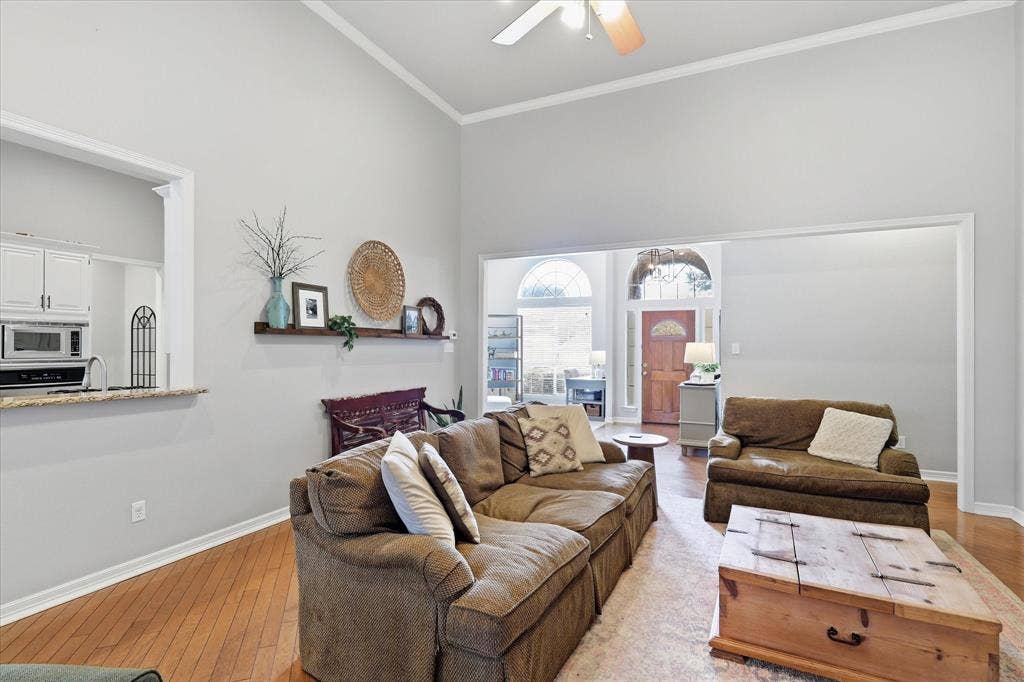 2705 Mimosa Court, Bedford, TX 76021 2705 Mimosa Court, Bedford, TX 76021