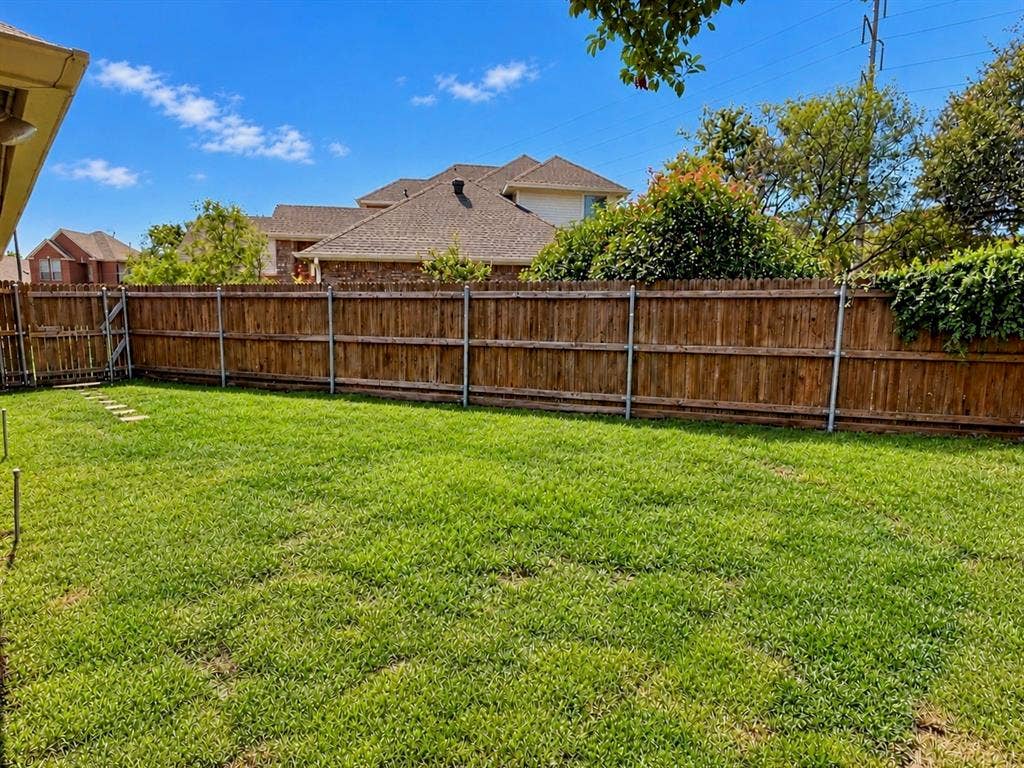 2705 Mimosa Court, Bedford, TX 76021 2705 Mimosa Court, Bedford, TX 76021