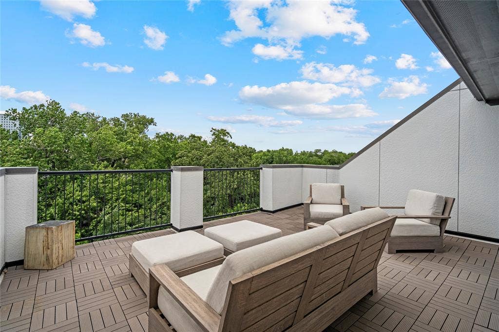 2157 Wenge Lane, Dallas, TX 75219 2157 Wenge Lane, Dallas, TX 75219