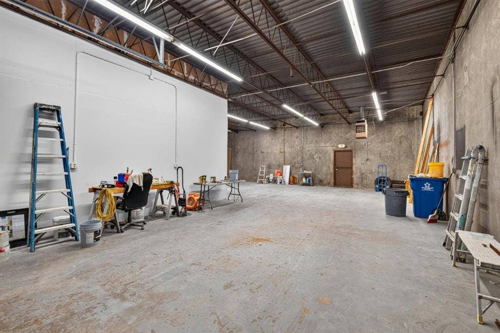 4405 Industrial Street, Rowlett, TX 75088 4405 Industrial Street, Rowlett, TX 75088