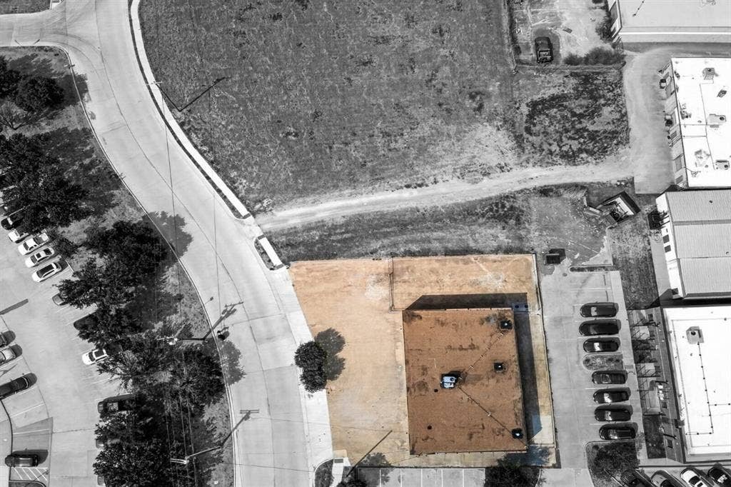 4405 Industrial Street, Rowlett, TX 75088 4405 Industrial Street, Rowlett, TX 75088