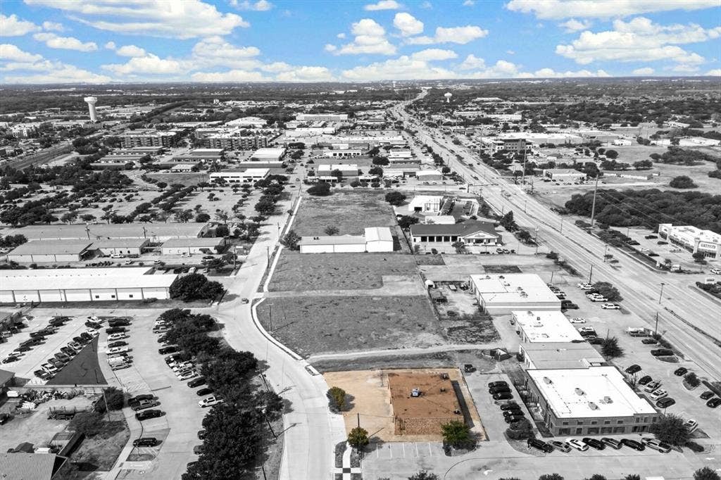 4405 Industrial Street, Rowlett, TX 75088 4405 Industrial Street, Rowlett, TX 75088