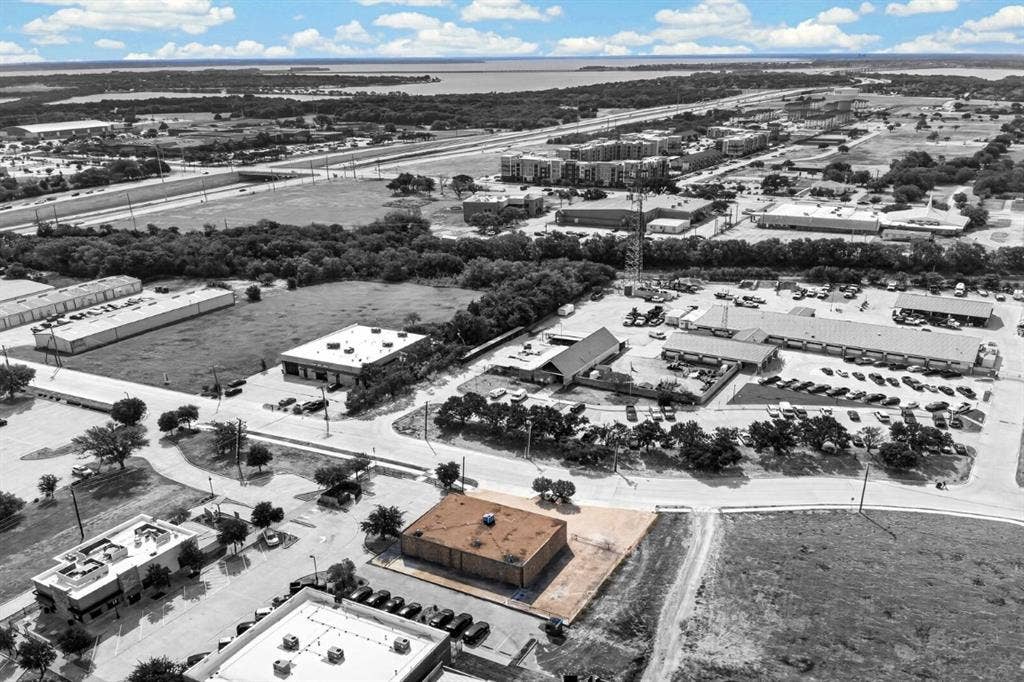 4405 Industrial Street, Rowlett, TX 75088 4405 Industrial Street, Rowlett, TX 75088