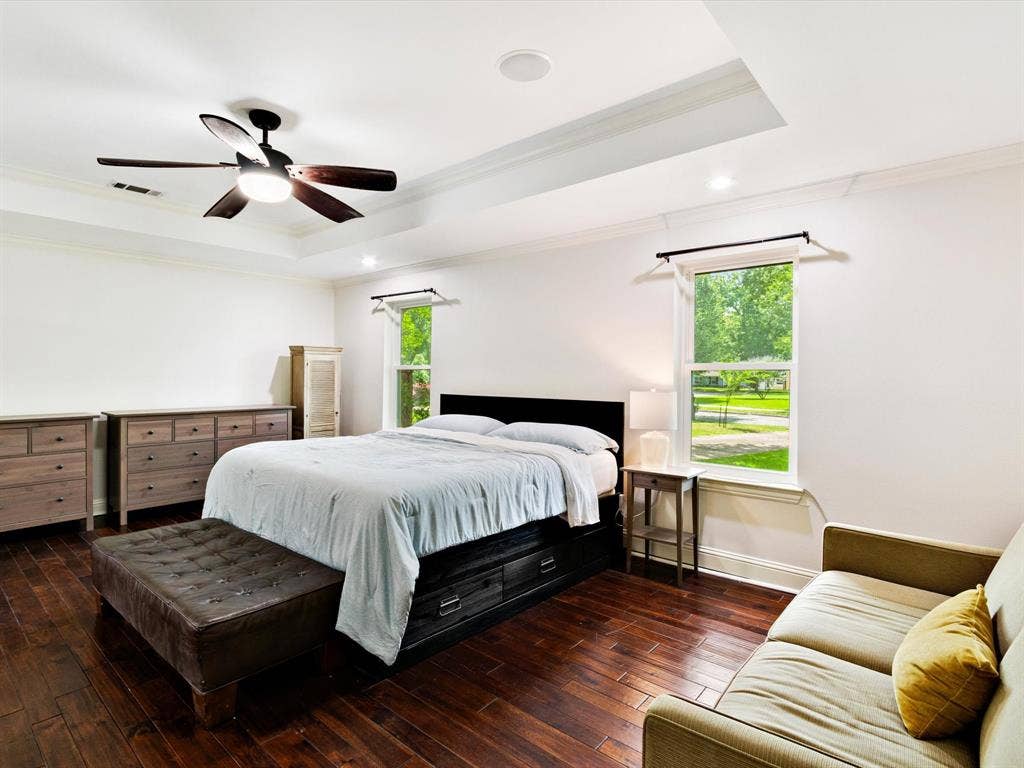9902 Galway Drive, Dallas, TX 75218 Primary bedroom