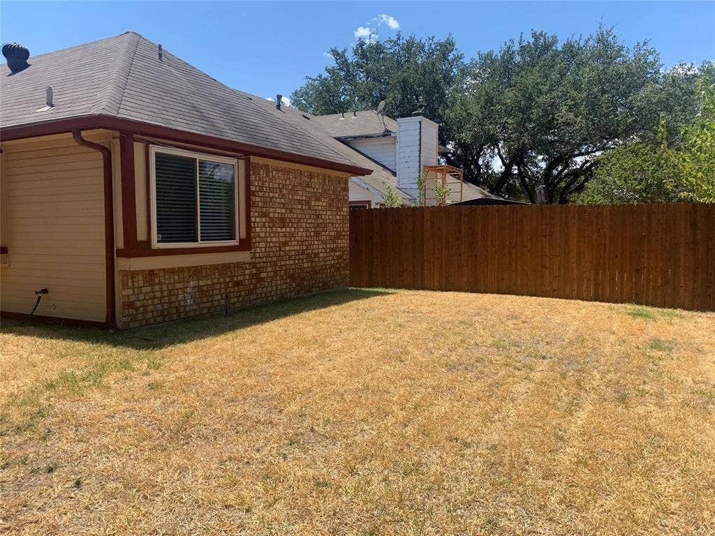 2766 Claremont Drive, Grand Prairie, TX 75052 2766 Claremont Drive, Grand Prairie, TX 75052