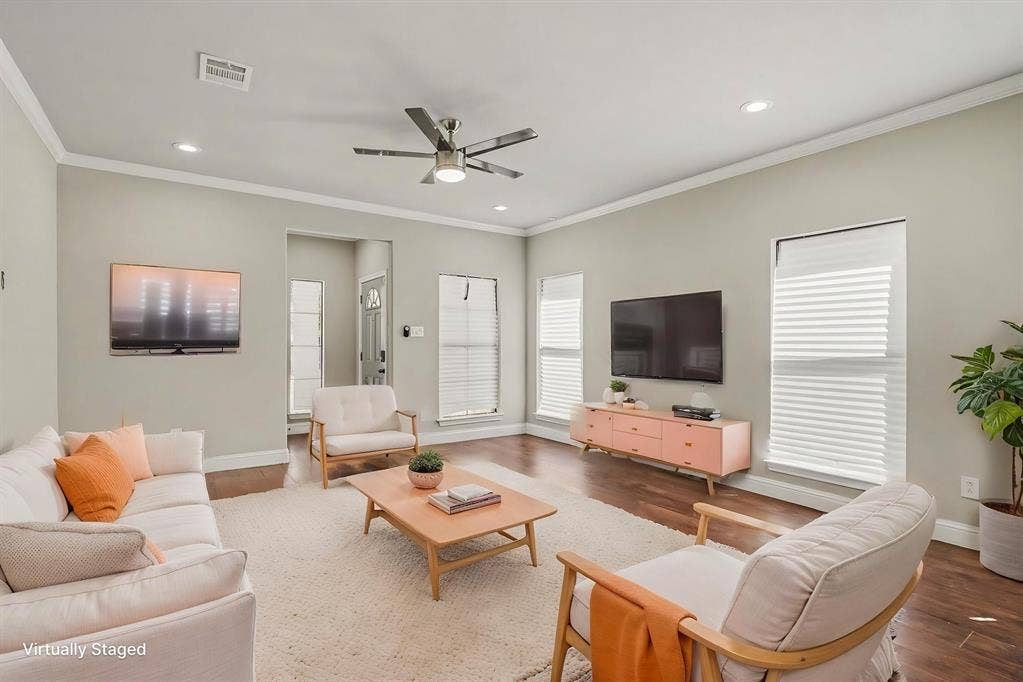 4221 Cardinal Drive, Dallas, TX 75216 4221 Cardinal Drive, Dallas, TX 75216