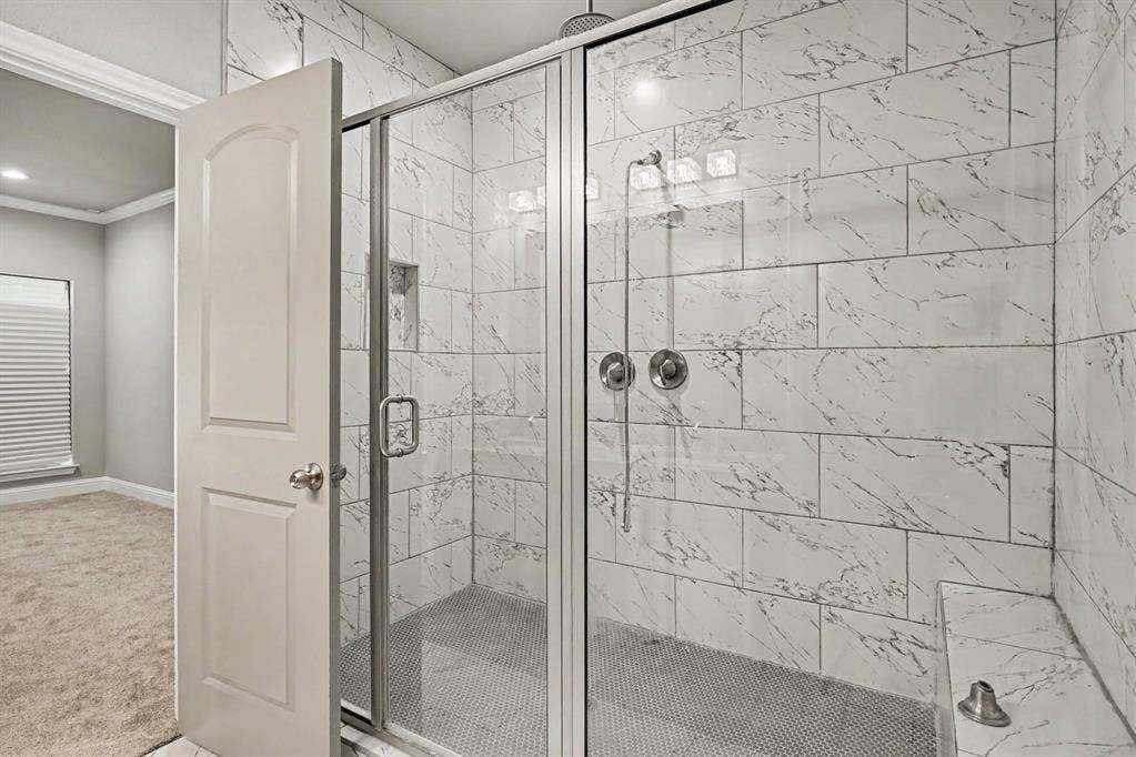 4221 Cardinal Drive, Dallas, TX 75216 4221 Cardinal Drive, Dallas, TX 75216
