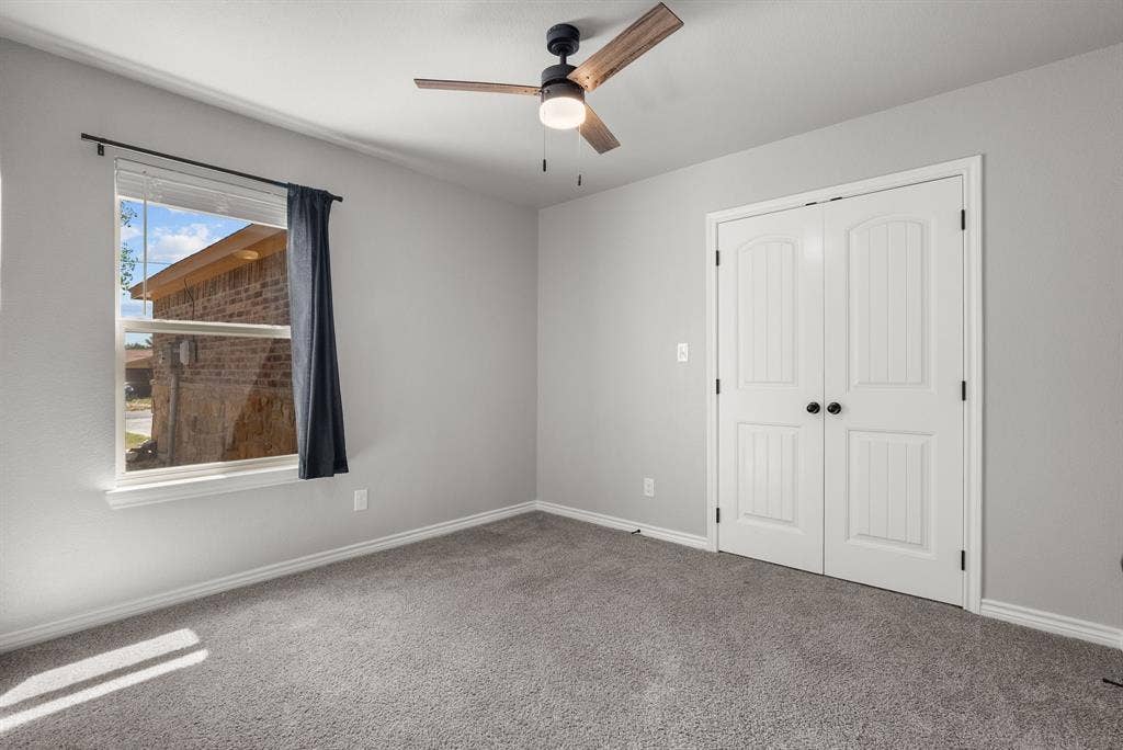 220 St Charles Drive, #B, Springtown, TX 76082 220 St Charles Drive, #B, Springtown, TX 76082