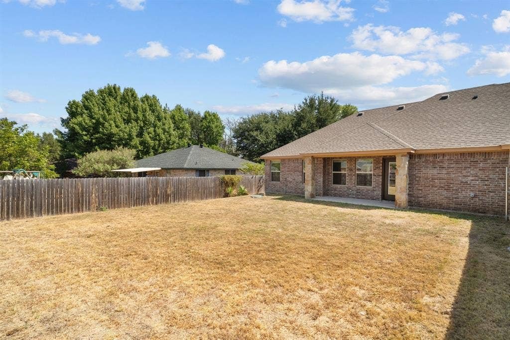 220 St Charles Drive, #B, Springtown, TX 76082 220 St Charles Drive, #B, Springtown, TX 76082