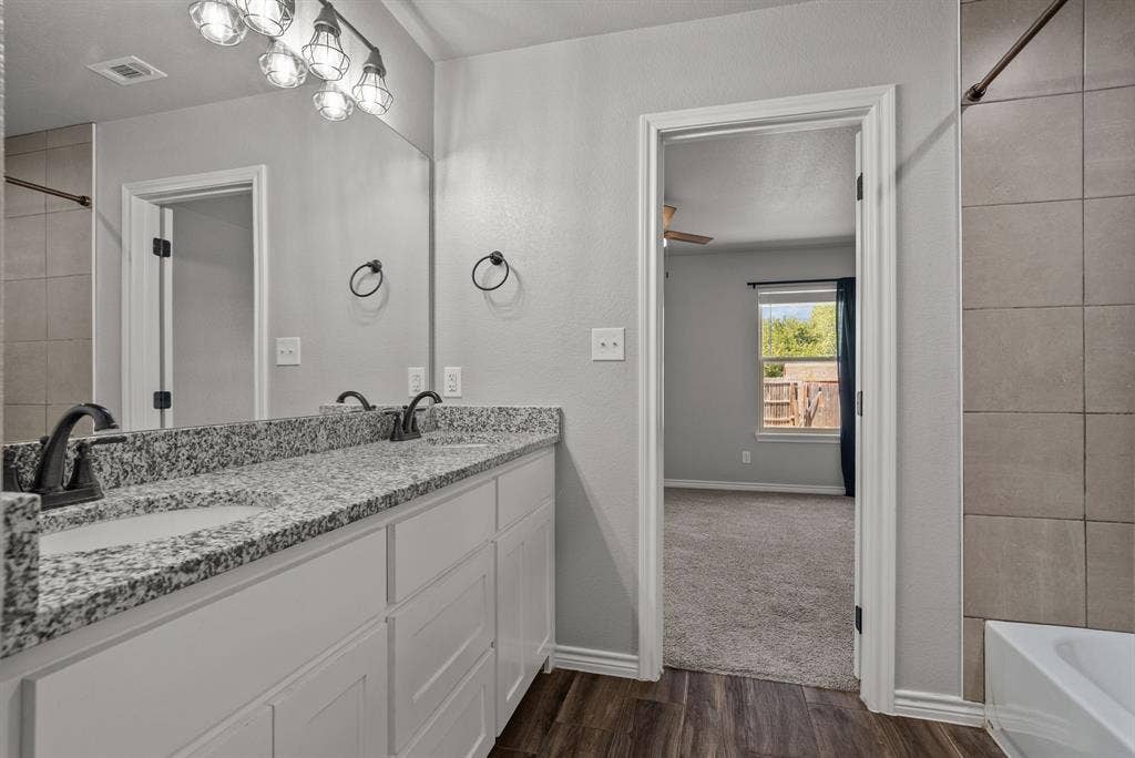 220 St Charles Drive, #B, Springtown, TX 76082 220 St Charles Drive, #B, Springtown, TX 76082