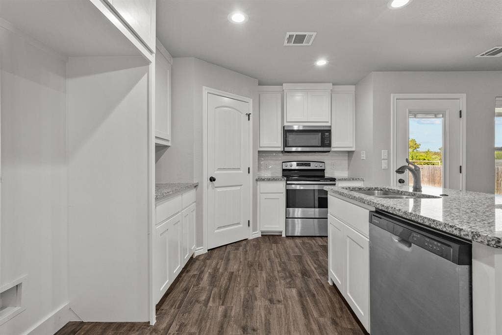 220 St Charles Drive, #B, Springtown, TX 76082 220 St Charles Drive, #B, Springtown, TX 76082
