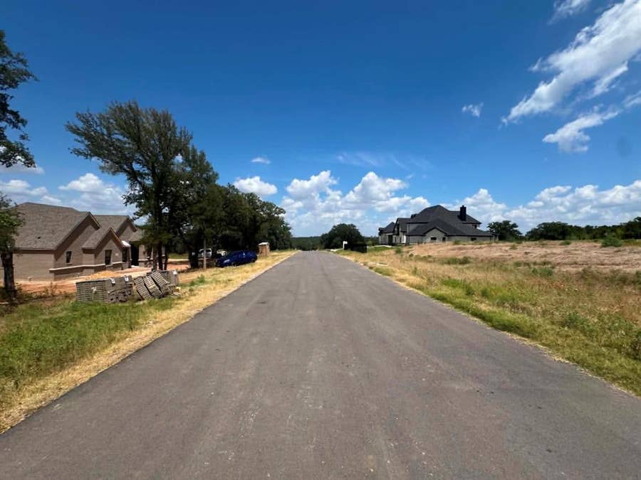 Property photo for 1013 Andy Ranch Court, Azle, TX