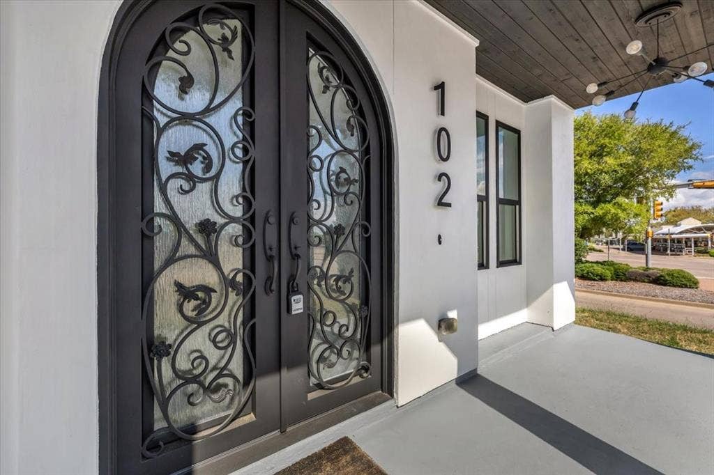 102 Glenn Avenue, Rockwall, TX 75087