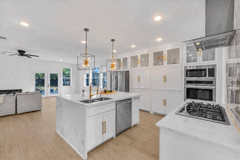 102 Glenn Avenue, Rockwall, TX 75087