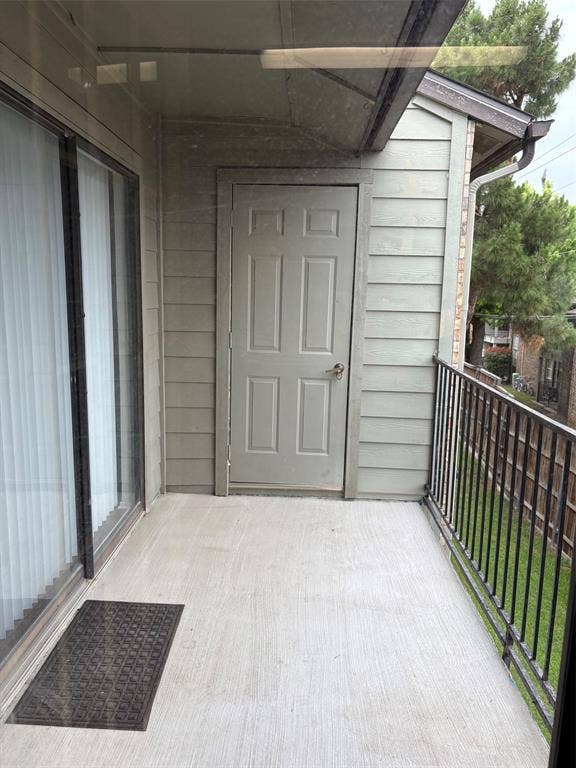 5335 BENT TREE FOREST Drive, #288, Dallas, TX 75248 5335 BENT TREE FOREST Drive, #288, Dallas, TX 75248