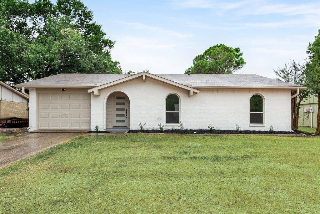 3357 Nottingham Lane, Plano, TX 75074 3357 Nottingham Lane, Plano, TX 75074
