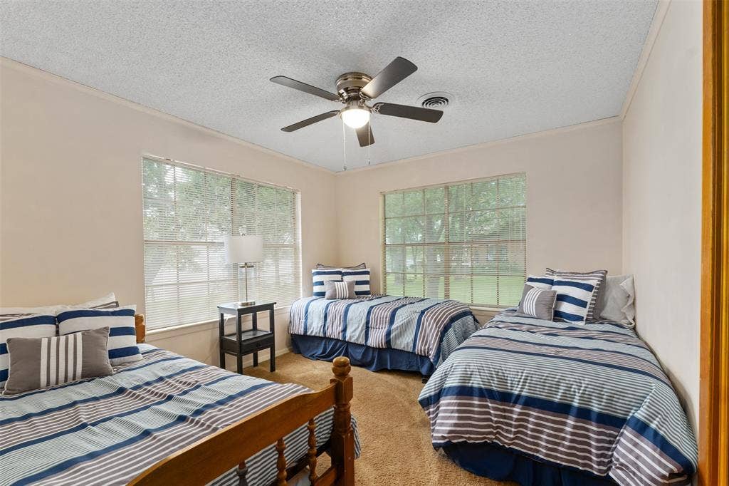 221 Edythe Dee Lane, Mabank, TX 75156 221 Edythe Dee Lane, Mabank, TX 75156