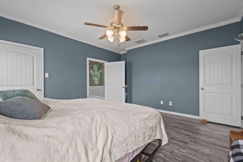 1215 River Hills Road, Stephenville, TX 76401 Primary bedroom