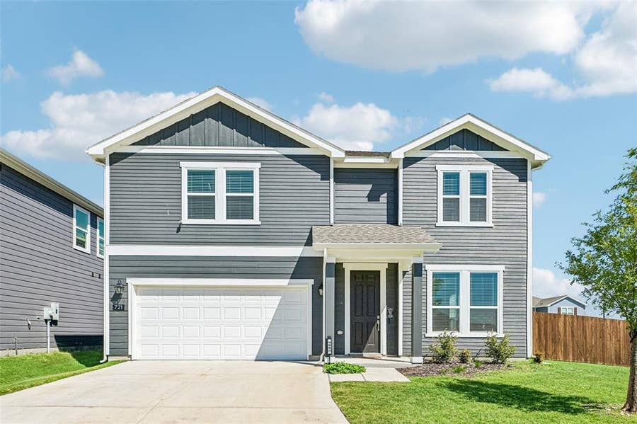 Property photo for 721 Saint Lawrence Drive, Seagoville, TX