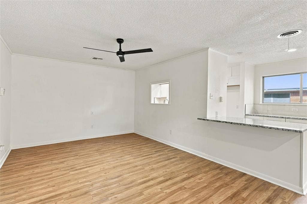 1720 Mountainview Drive, Waco, TX 76710 1720 Mountainview Drive, Waco, TX 76710