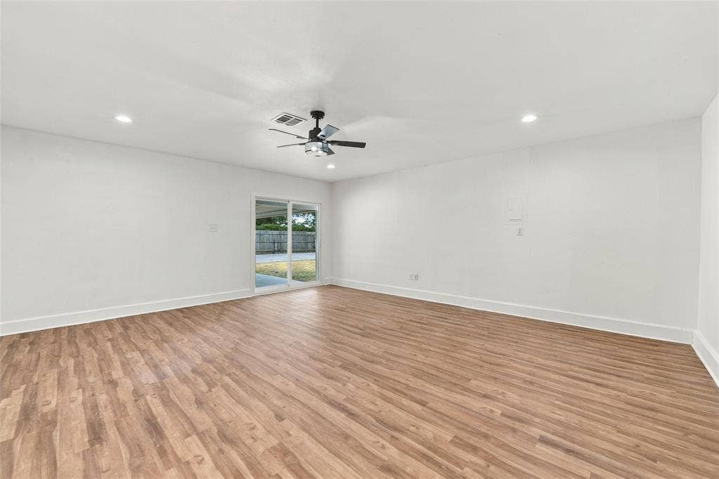 1720 Mountainview Drive, Waco, TX 76710 1720 Mountainview Drive, Waco, TX 76710