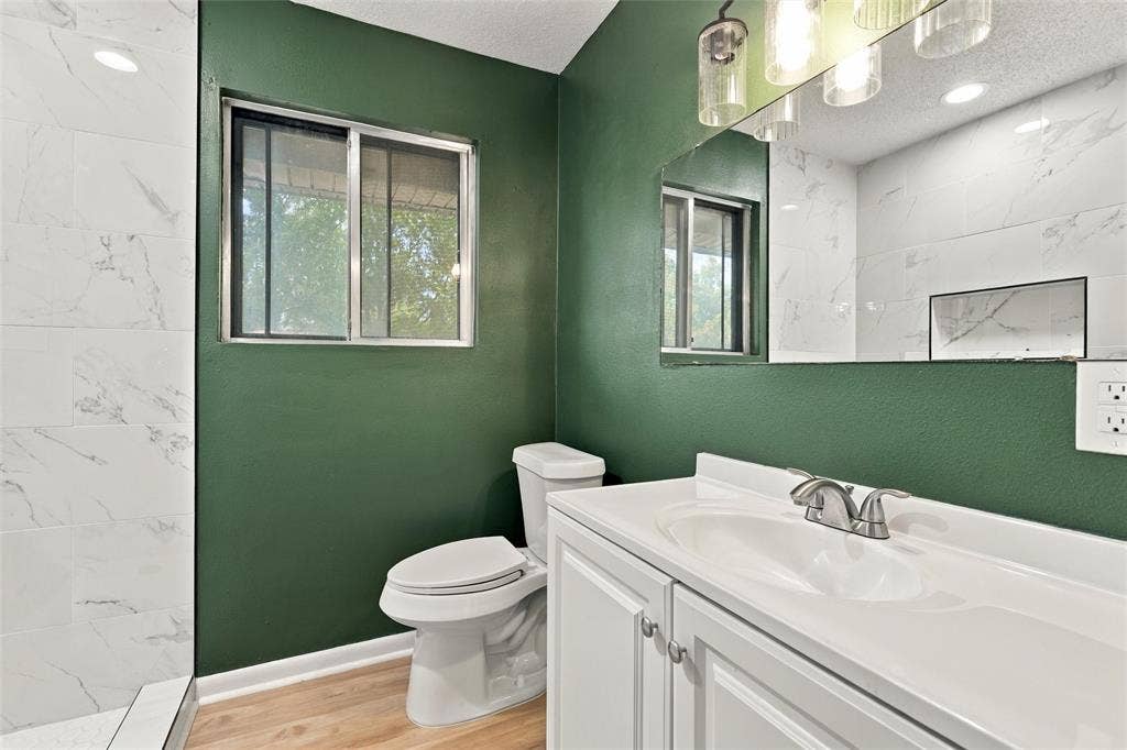 1720 Mountainview Drive, Waco, TX 76710 1720 Mountainview Drive, Waco, TX 76710