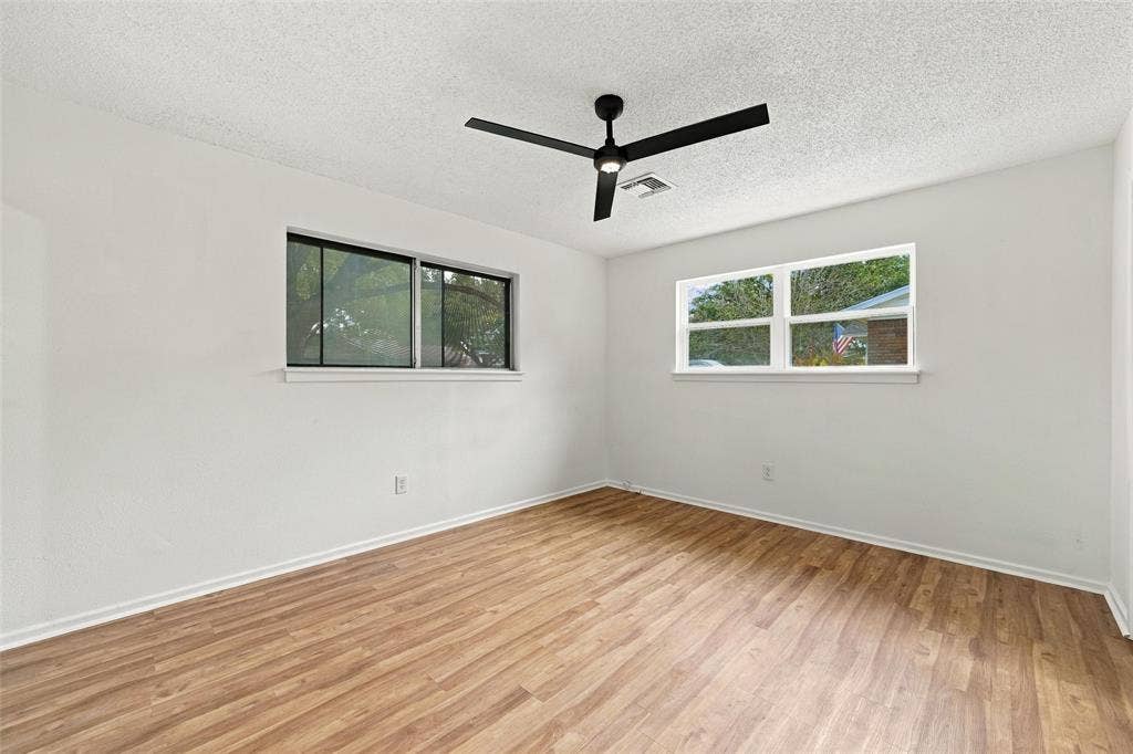 1720 Mountainview Drive, Waco, TX 76710 1720 Mountainview Drive, Waco, TX 76710