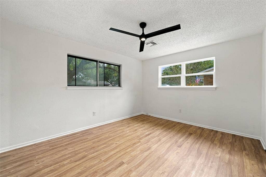 1720 Mountainview Drive, Waco, TX 76710 1720 Mountainview Drive, Waco, TX 76710