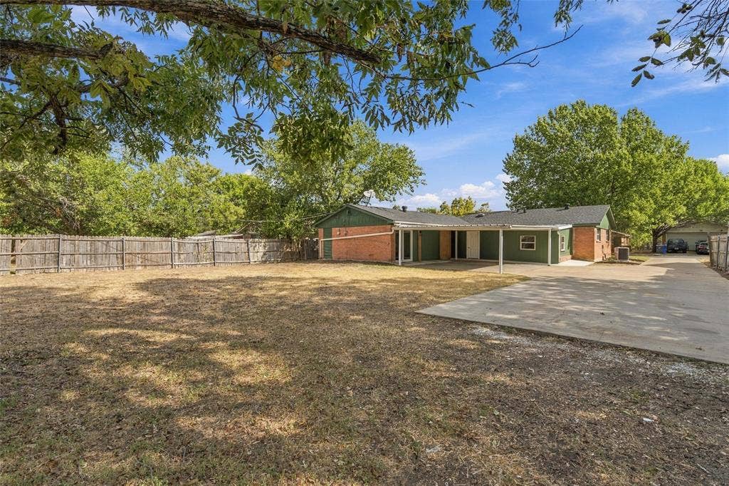 1720 Mountainview Drive, Waco, TX 76710 1720 Mountainview Drive, Waco, TX 76710