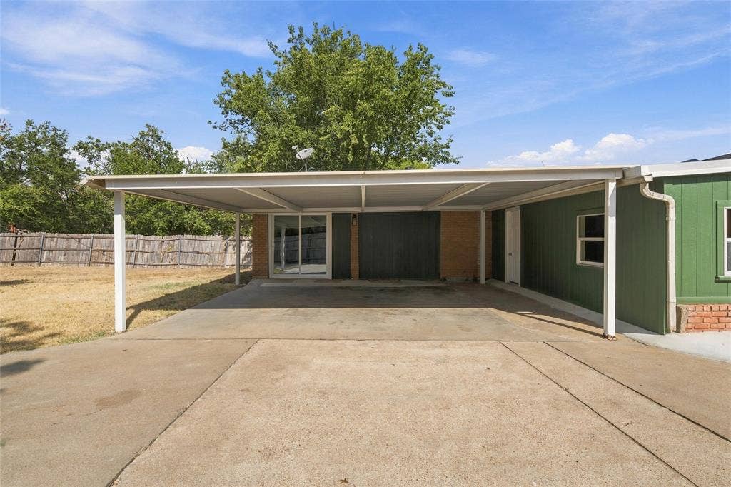 1720 Mountainview Drive, Waco, TX 76710 1720 Mountainview Drive, Waco, TX 76710