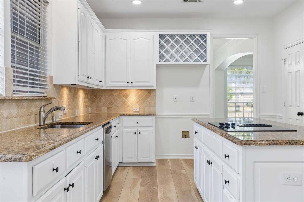 849 Shorewood Drive, Coppell, TX 75019 849 Shorewood Drive, Coppell, TX 75019